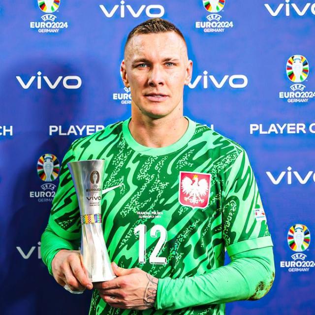 1719339800099027649.jpg 1719339794735.jpg